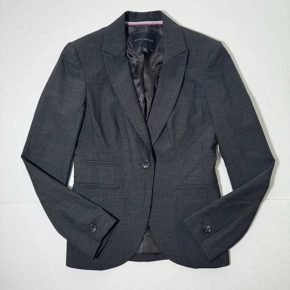 Banana Republic Gray Striped Blazer - Picture 3 of 8